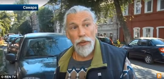 Bác sĩ Yury Chernikov.