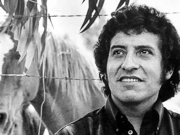 Nghệ sỹ cách mạng Victor Jara.