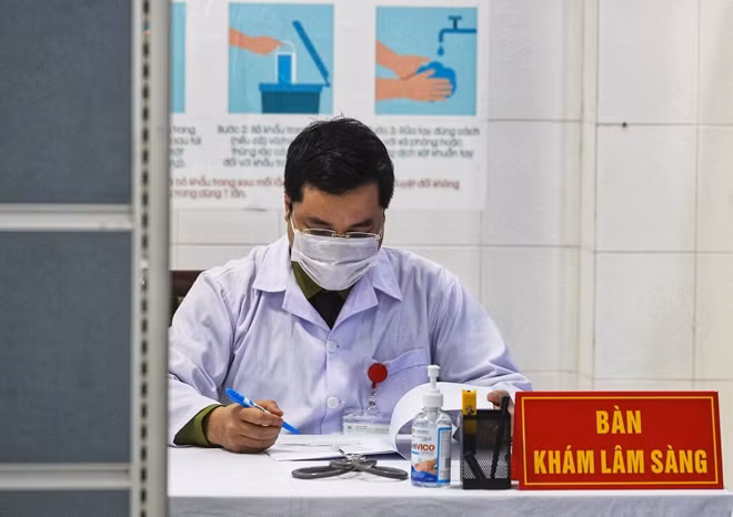 Ngoài Học viện Quân Y, hai cơ sở khác là Viện Pasteur TP Hồ Chí Minh và Viện Vệ sinh dịch tễ Trung ương sẽ cùng tham gia thử thuốc.