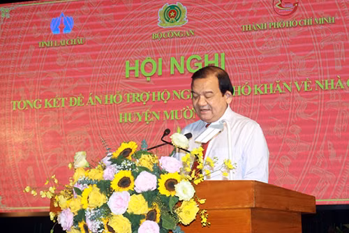 Đồng chí Lê Minh Tấn, Giám đốc Sở Lao động – Thương binh và Xã hội TP Hồ Chí Minh phát biểu tại Hội nghị.