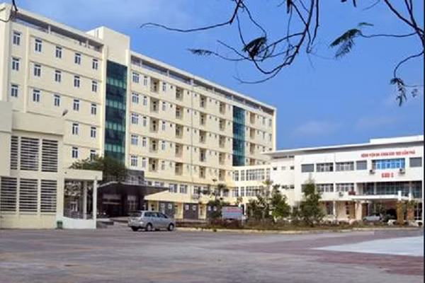 Bệnh viên đa khoa Cẩm Phả