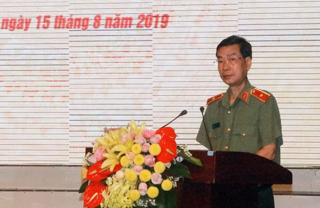 Thiếu tướng Phạm Văn Miên phát biểu tại Hội nghị.