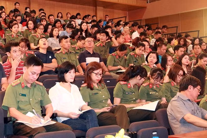 Đại biểu dự Hội nghị