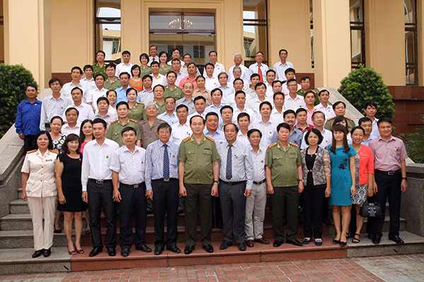 Bộ trưởng Trần Đại Quang cùng các đại biểu dự buổi gặt mặt. Ảnh Việt Hưng.