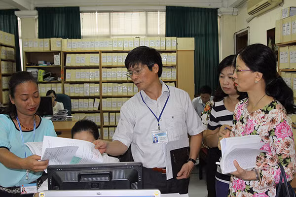 Bảo hiểm xã hội TP Hà Nội nỗ lực mở rộng diện bao phủ BHXH đến cộng đồng.