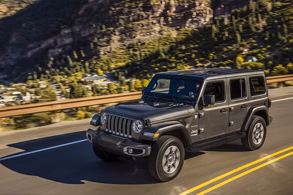 Khung sườn trên Jeep Wrangler bị cho là kém chất lượng.