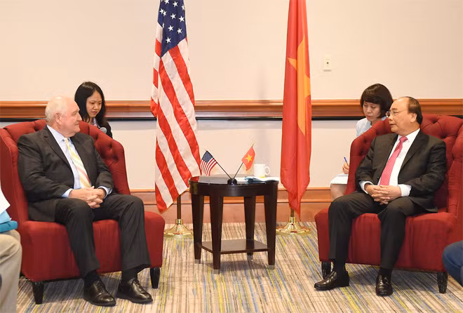 Thủ tướng tiếp Bộ trưởng Nông nghiệp Hoa Kỳ Sonny Perdue. ẢNh: VGP/Quang Hiếu.