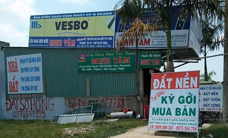 Quảng cáo bán đất nền nhan nhản tại các huyện ngoại thành TP HCM.