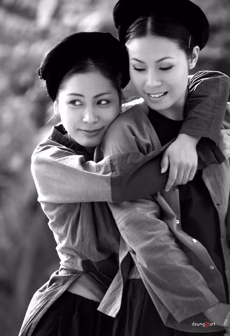 Tác phẩm “Đi hội”.