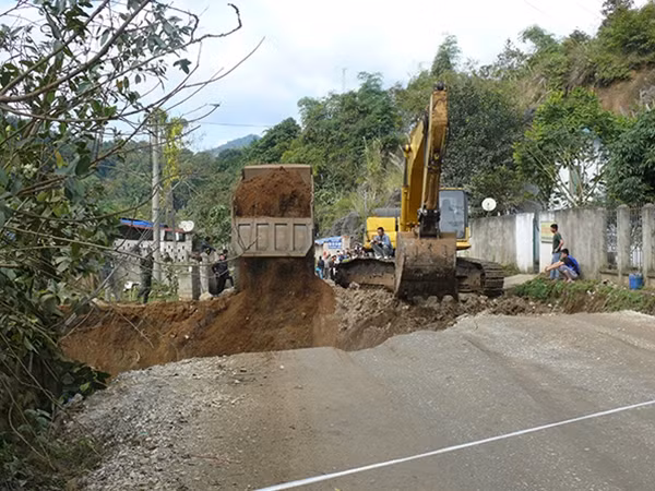 Công tác khắc phục đang khẩn trương triển khai thực hiện.
