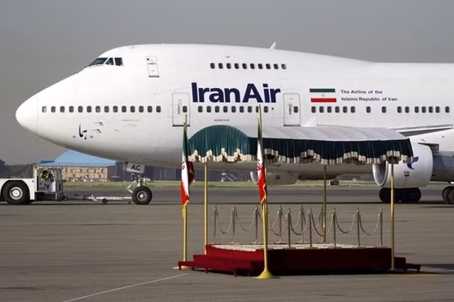 Iran có hơn 140 máy bay cần thay thế. Ảnh: Reuters.
