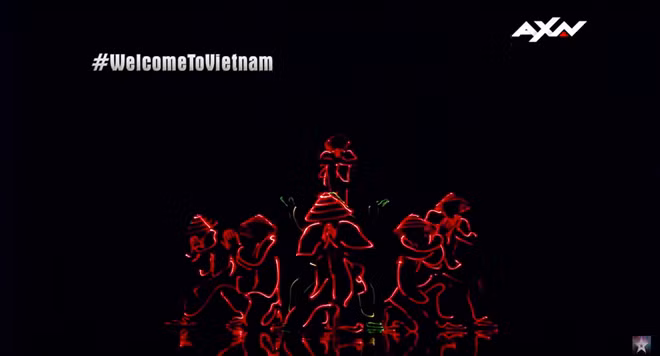 Tiết mục biểu diễn của nhóm 218 Dance Crew trên sân khấu Tìm kiếm tài năng châu Á