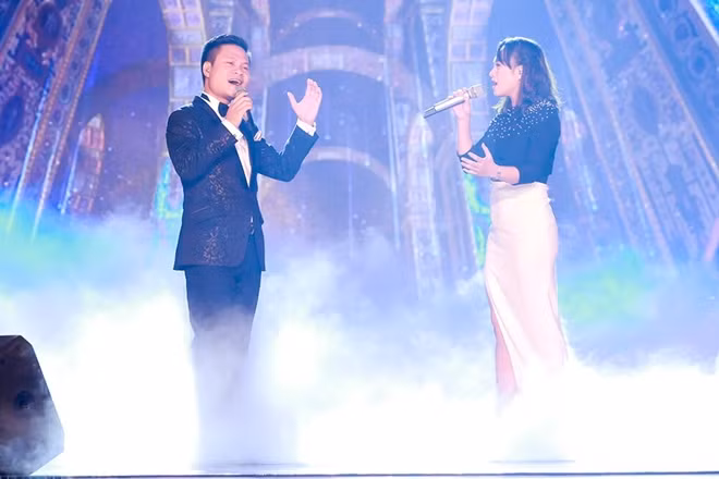 Hình ảnh khác của Sao Mai ngày ấy trên sân khấu