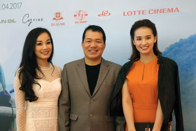 Đạo diễn Lương Đình Dũng trong ngày ra mắt phim tại Việt Nam
