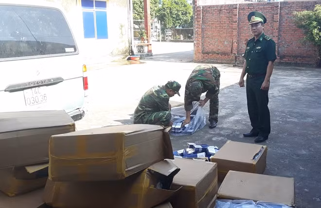 Bộ đội Biên phòng thu giữ thuốc lá nhập lậu