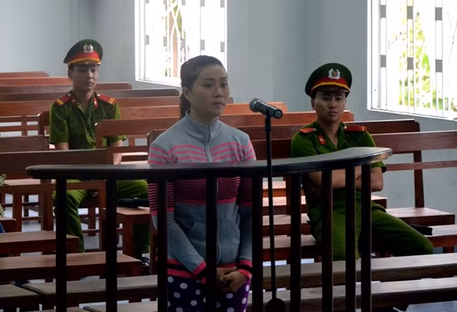 Bị cáo Nguyễn Thị Tố Vững tại tòa