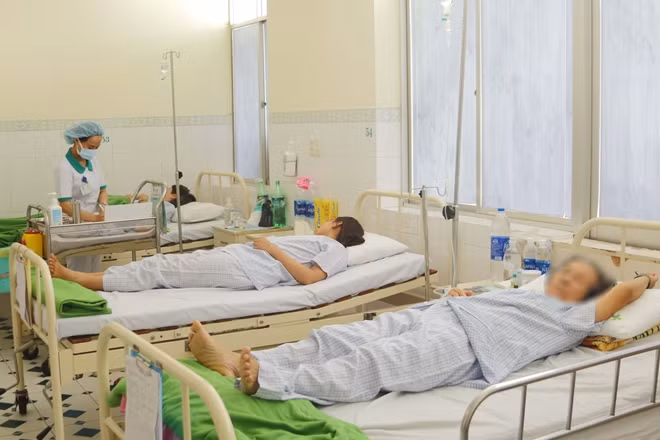 Bệnh nhân được chăm sóc tại Khoa Nội - BV Hoàn Mỹ Đà Nẵng