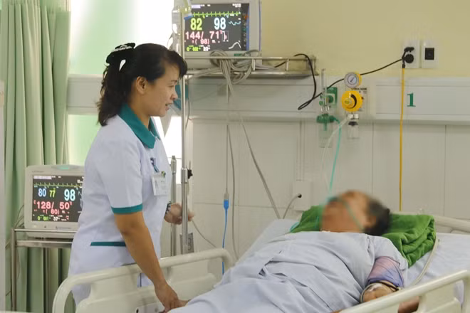 Bệnh nhân được chăm sóc tại Phòng Hồi Sức - Bệnh viện Hoàn Mỹ Đà Nẵng