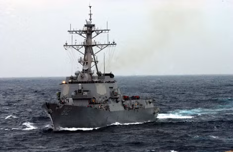 Tàu khu trục USS Lassen .