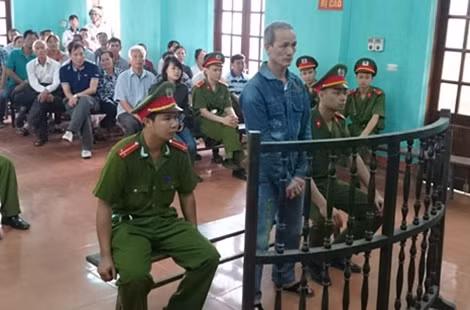 Chu Văn Đạo tại phiên tòa ngày 11-4-2016.