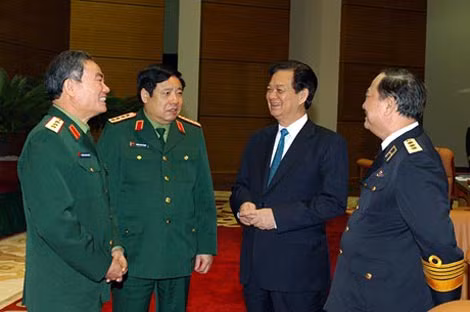 Thủ tướng trao đổi với lãnh đạo Bộ Quốc phòng về tình hình an ninh, quốc phòng trong thời kỳ mới - Ảnh: Nhật Bắc (VGP). Thủ tướng trao đổi với lãnh đạo Bộ Quốc phòng về tình hình an ninh, quốc phòng trong thời kỳ mới - Ảnh: Nhật Bắc (VGP).