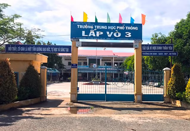 Điểm thi trường THPT Lấp Vò 3. Ảnh: Báo Đồng Tháp.