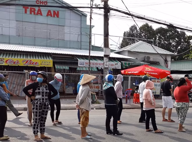 Chợ Tân An, quận Bình Thủy.
