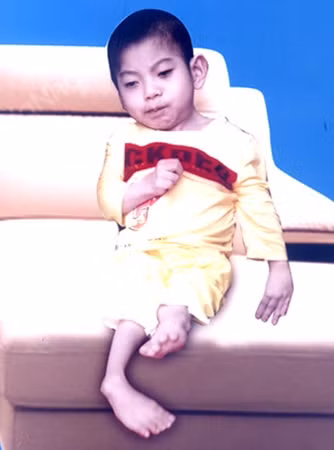 Cháu Nguyễn Thị Thu Phương.