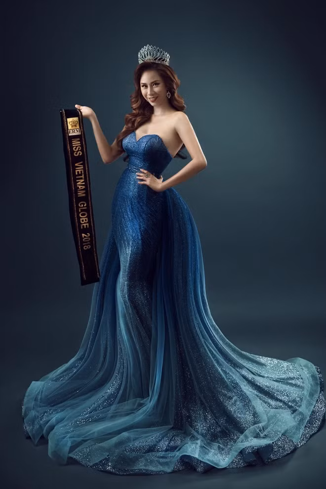 Á hậu Yến Nhi mang tới Miss Globe 2018 giúp Việt Nam được gọi tên trong top những thí sinh trình diễn Quốc phục đẹp nhất và lọt top 15 chung cuộc.