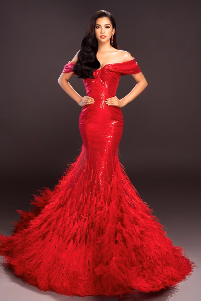 Ngắm những bộ trang phục lộng lẫy đẳng cấp “Beauty queen” của Hoa hậu Tiểu Vy tại Miss World 2018.