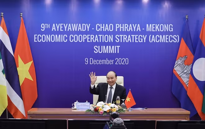 Thủ tướng Nguyễn Xuân Phúc khẳng định tầm quan trọng của sự hợp tác giữa năm nước láng giềng Mekong trong nỗ lực chung thúc đẩy phát triển kinh tế-xã hội.