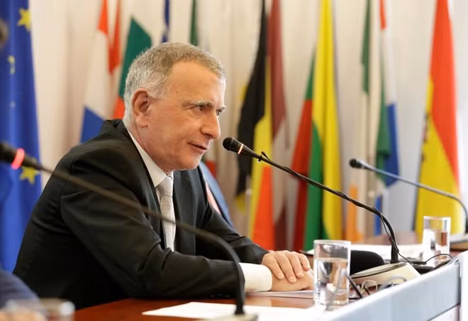 Đại sứ EU tại Trung Quốc Nicolas Chapuis. Ảnh: Reuters.