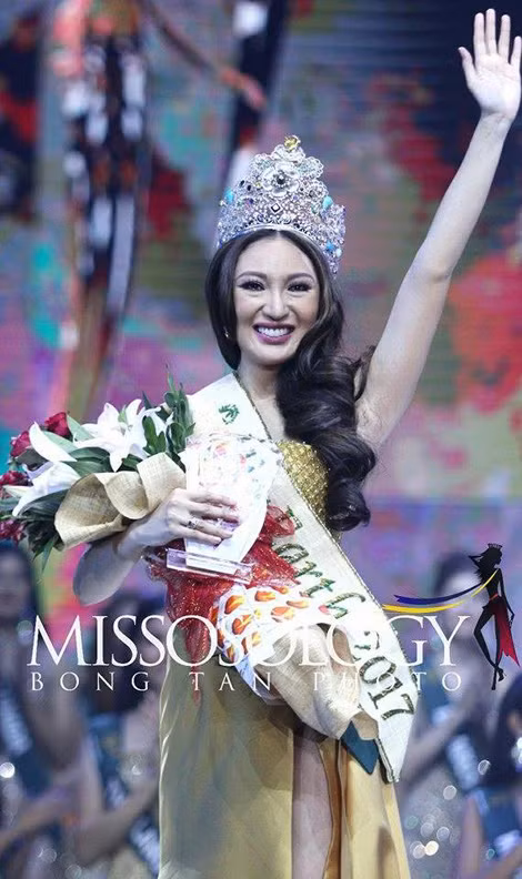 Jenny Kim - Hoa hậu Siêu quốc gia 2017.