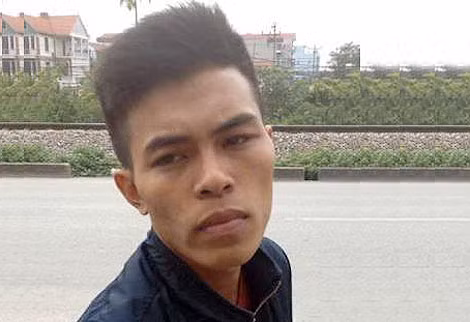 Nguyễn Văn Huy khi bị bắt quả tang.