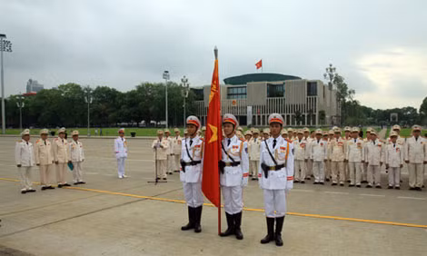 Toàn cảnh Lễ báo công dâng Bác tại Lăng Chủ tịch Hồ Chí Minh.