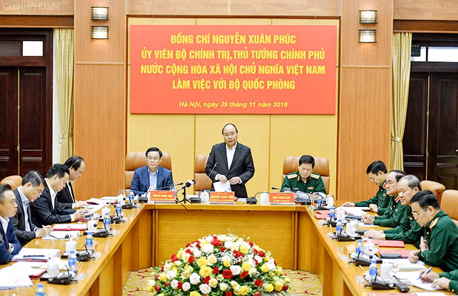 Thủ tướng Nguyễn Xuân Phúc phát biểu tại buổi làm việc. Thủ tướng Nguyễn Xuân Phúc phát biểu tại buổi làm việc.