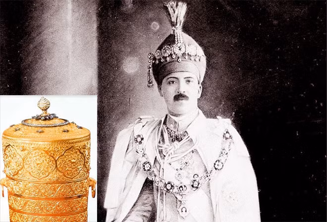 Hộp cơm bằng vàng bị lấy trộm và Mir Osman Ali Khan, Nizam (vị vua) cuối cùng của Hyderabab.