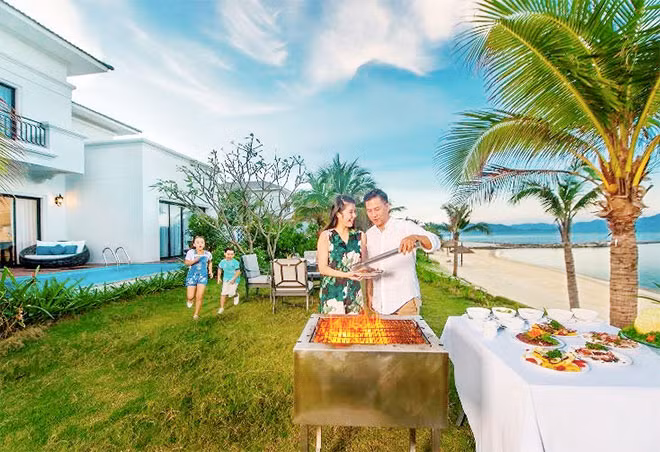 Những bữa tiệc nướng BBQ tại không gian biệt thự nghỉ dưỡng sang trọng.