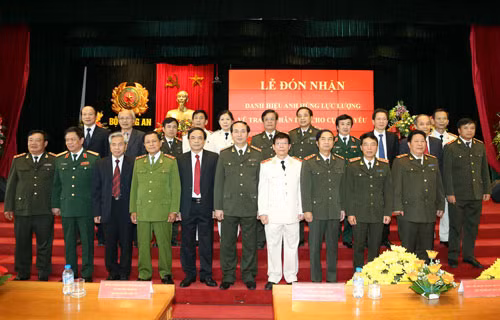 Đại tướng Trần Đại Quang với các đại biểu dự buổi Lễ.