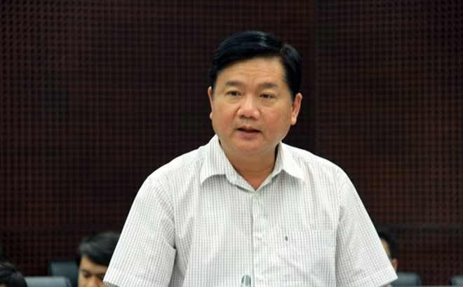 Bộ trưởng Bộ GTVT tại buổi làm việc với UBND TP. Đà Nẵng về mở rộng cảng hàng không quốc tế và dời ga đường sắt ra khỏi trung tâm thành phố.