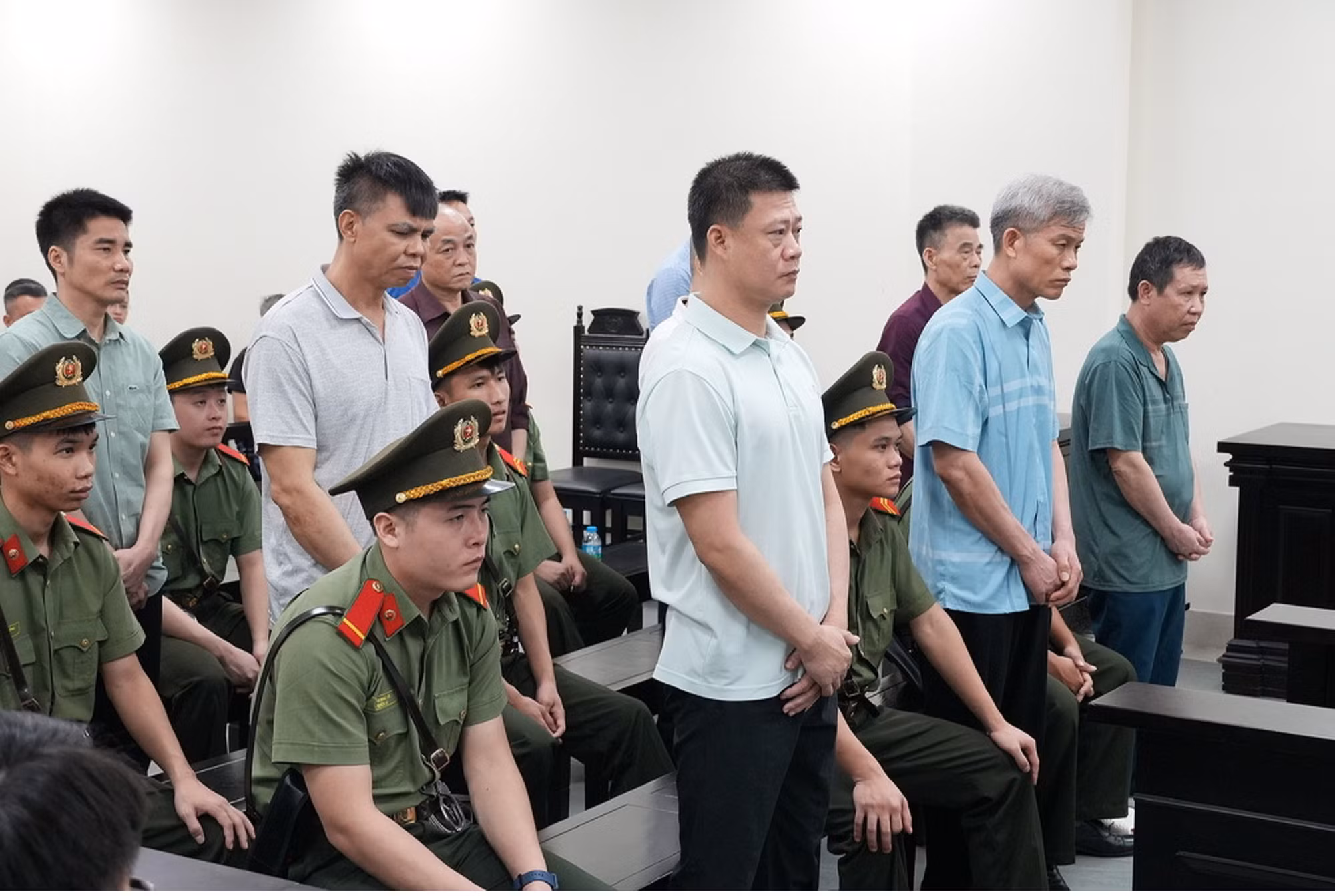 cuu-pho-bi-thu-tinh-doan-yen-bai-va-dong-pham.jpg
