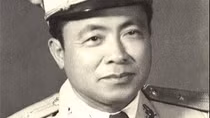 Văn Phác, vị tướng cầm súng và cầm bút