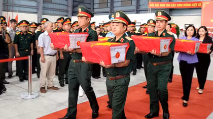 Chuyển 13.563 mẫu hài cốt liệt sĩ ra Hà Nội giám định ADN 