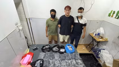 Triệt xóa xưởng "phối trộn" ma túy Etomidate, bắt giữ 10 đối tượng người nước ngoài