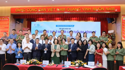 Kết nối mạng lưới y tế, nâng cao hiệu quả điều trị người cao tuổi đa bệnh lý