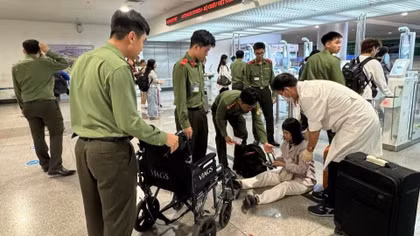 Công an kịp thời cứu người dân gặp sự cố nguy hiểm