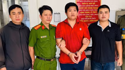 Bắt đối tượng truy nã sau 2 năm lẩn trốn “ăn bờ, ngủ bụi”