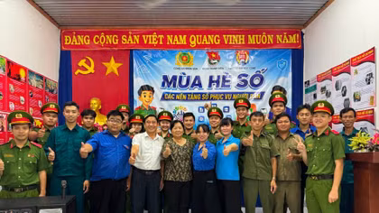 Chiến dịch “Mùa hè số” xóa bỏ rào cản công nghệ cho người dân