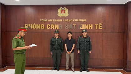 Làm giả hồ sơ, lừa đảo chiếm đoạt hơn 22 tỷ đồng 