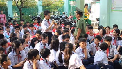 TP Hồ Chí Minh: Vì một môi trường giáo dục an toàn, không ma túy